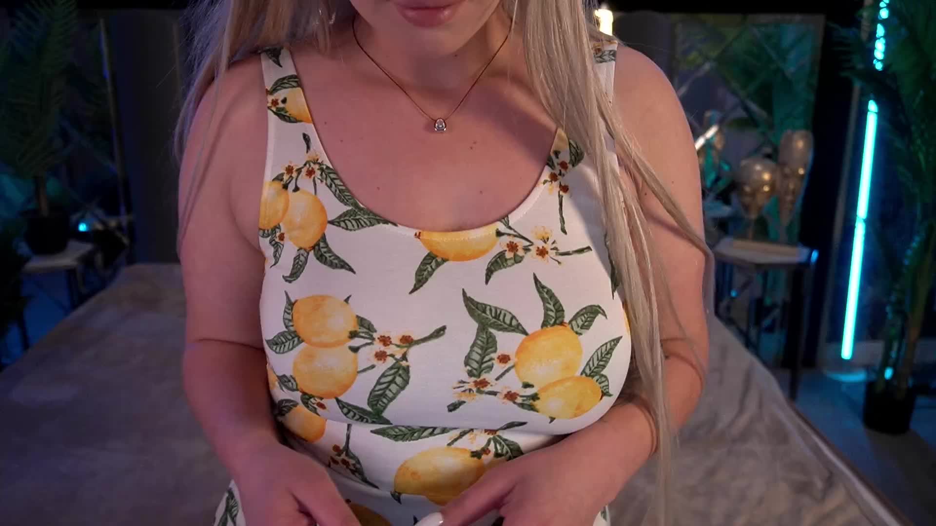 EvaSugar Cam Model Chat October 1, 2025