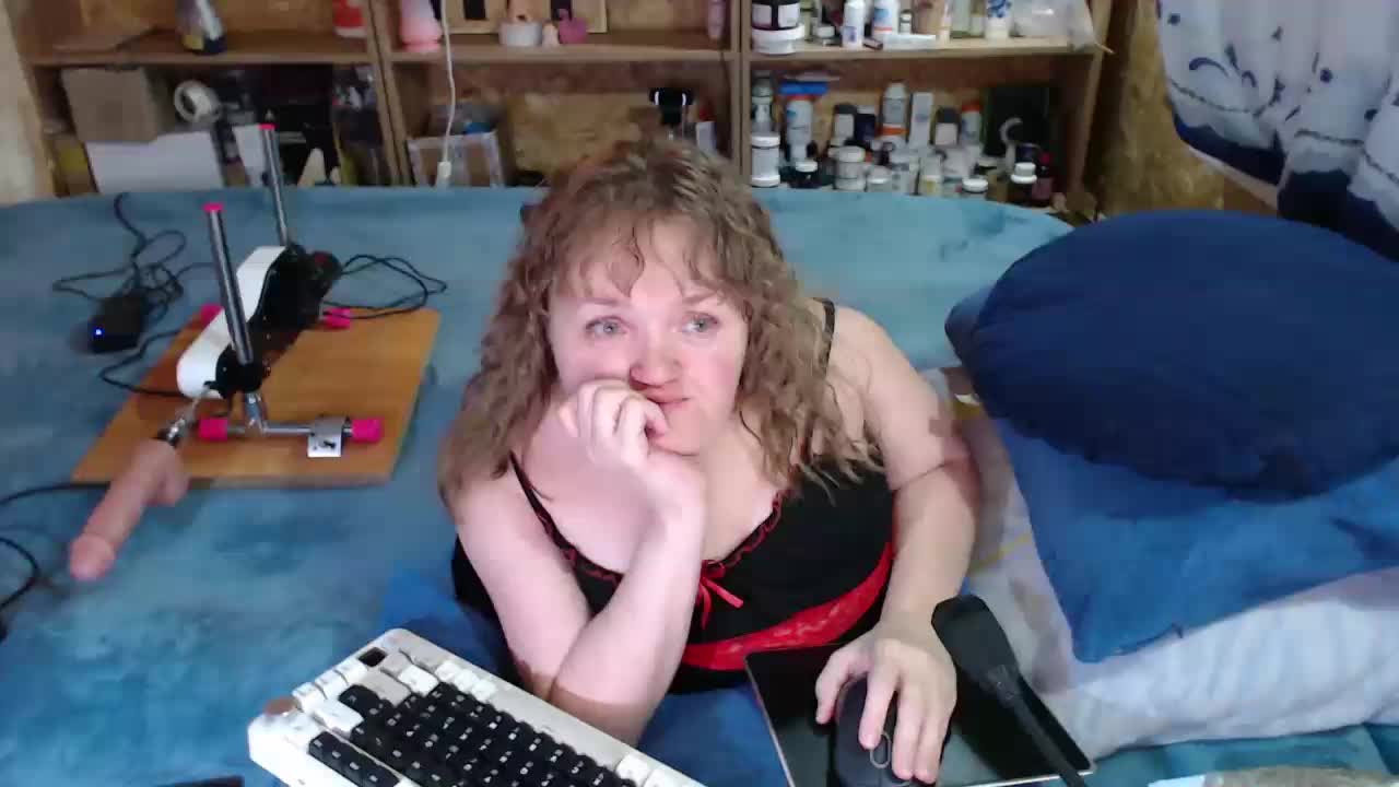 MiniNatali Cam Model Chat October 1, 2025