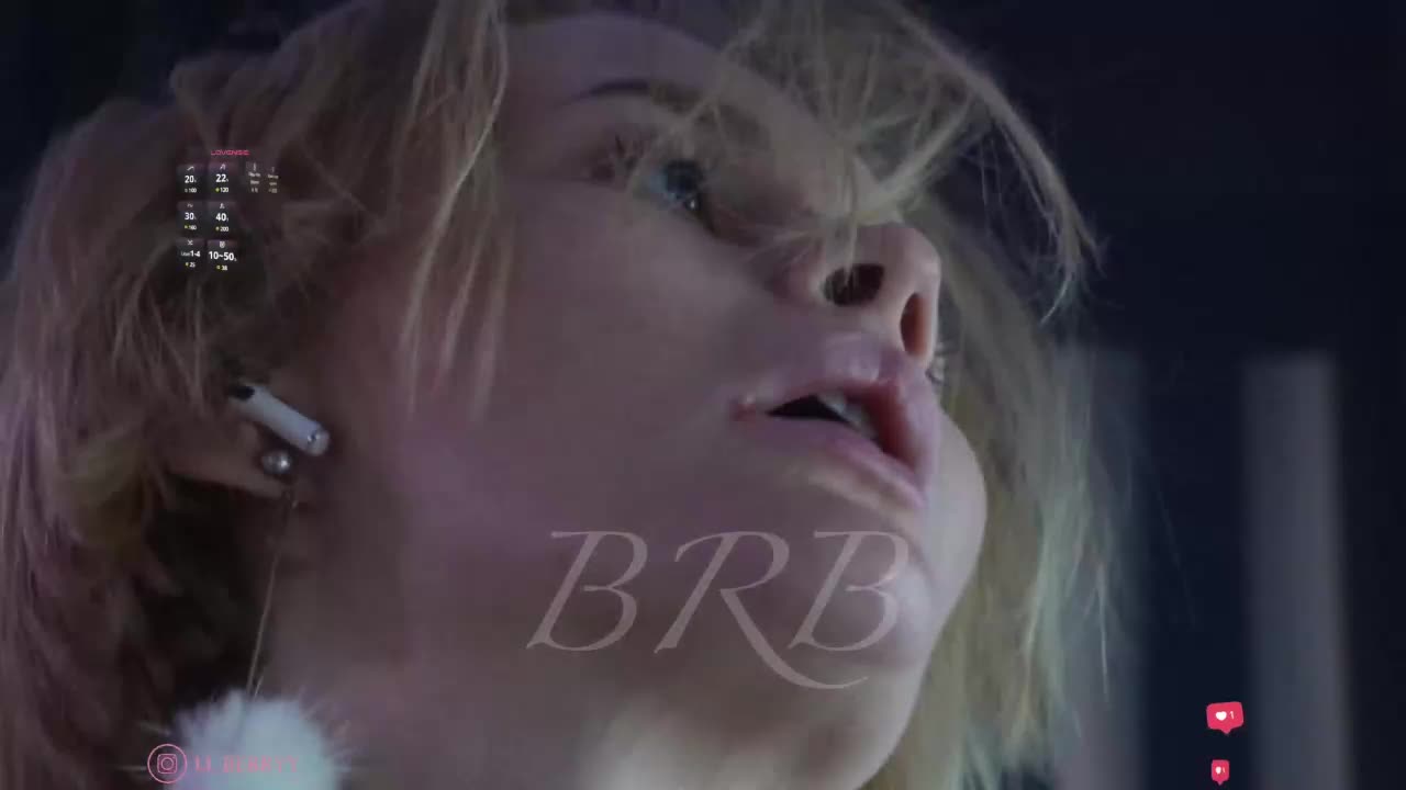 Li_Berry Cam Model Chat October 1, 2025