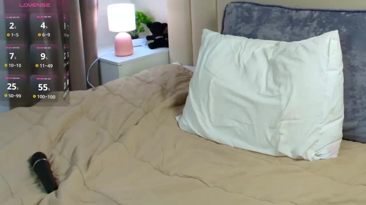 Crazy-berry Cam Model Chat October 1, 2025