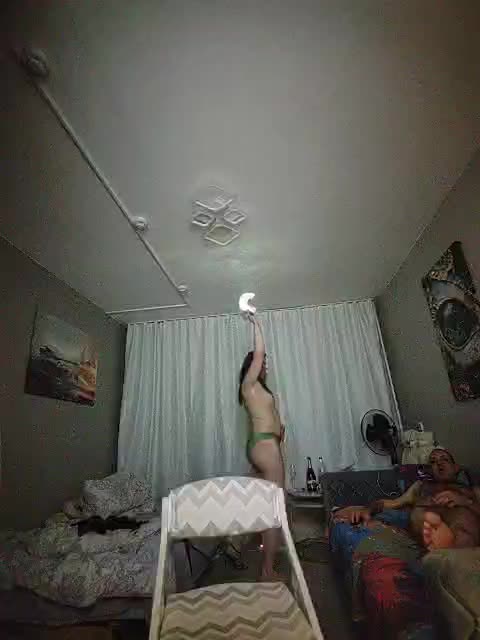 AleksaTop069 Cam Model Chat October 1, 2025