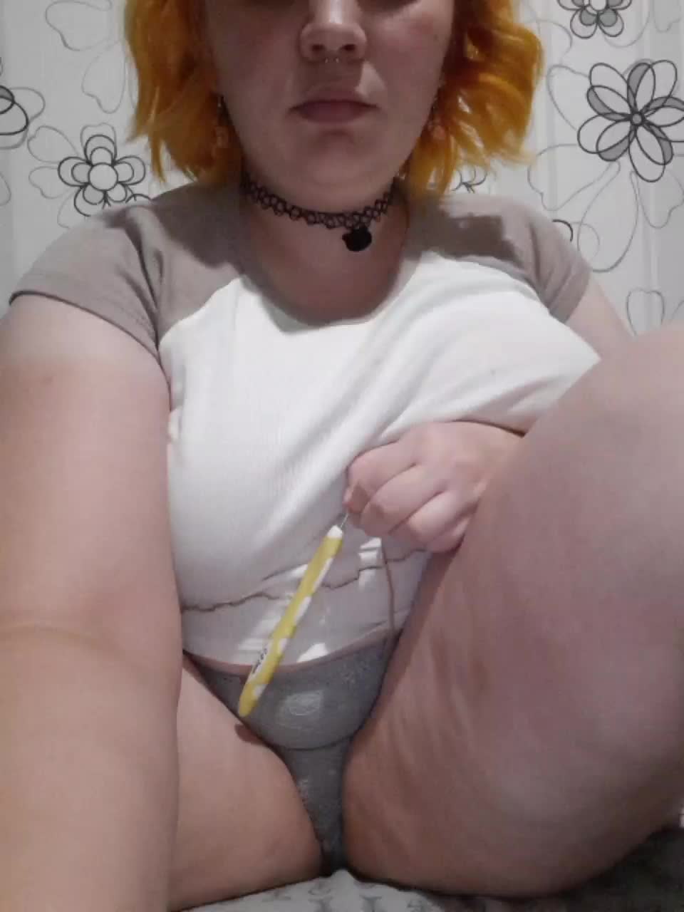 -MeooW- Cam Model Chat October 1, 2025