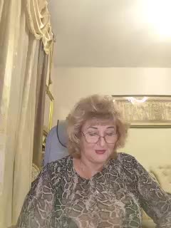 KarinkaSweet Cam Model Chat October 2, 2025