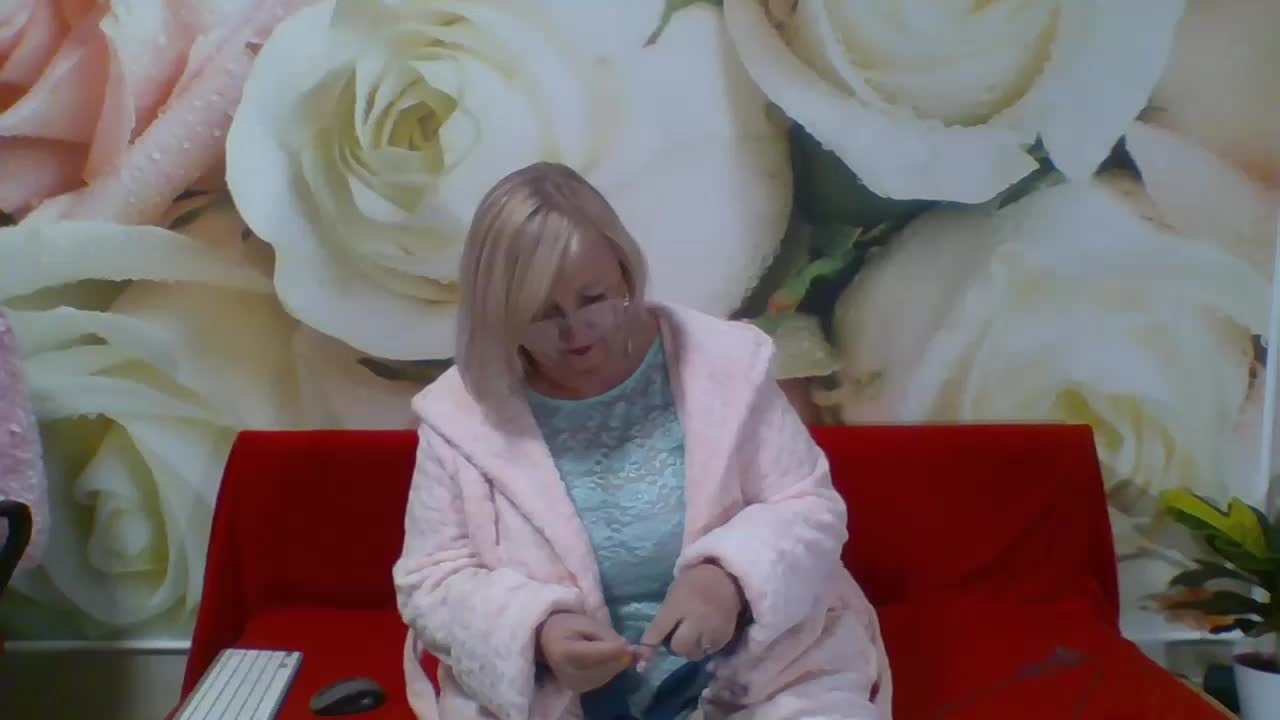 Beatris-K Cam Model Chat October 2, 2025