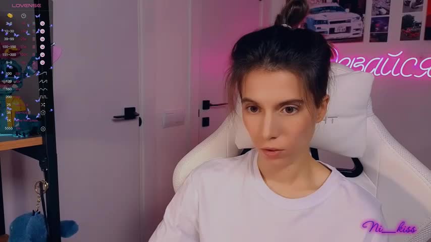 _ni_kiss Cam Model Chat October 2, 2025