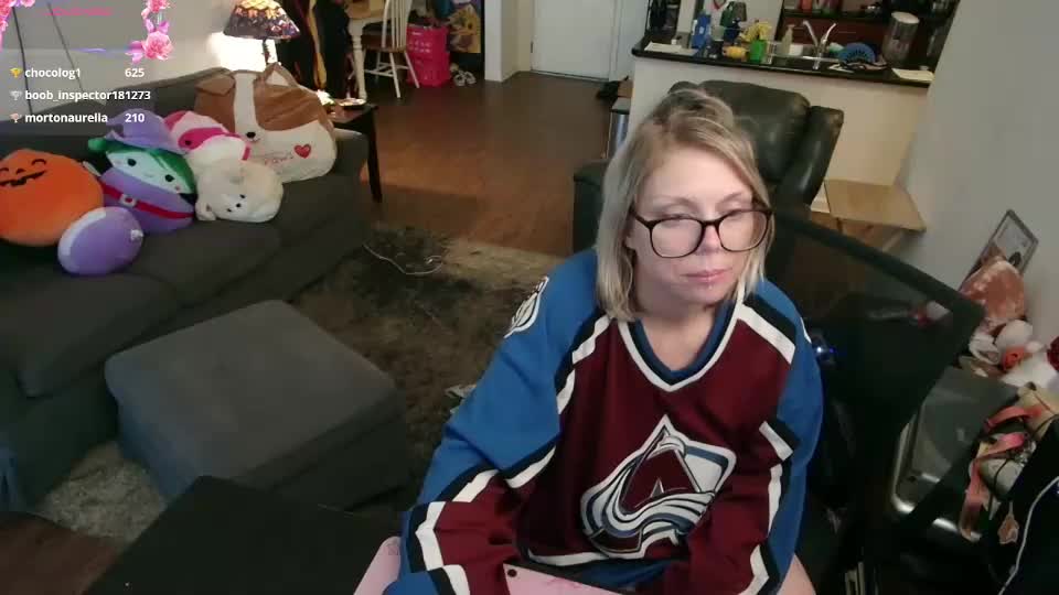 aliceliddell710 Cam Model Chat October 2, 2025