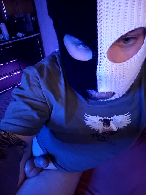 Kiss-Kissaa Cam Model Chat October 2, 2025