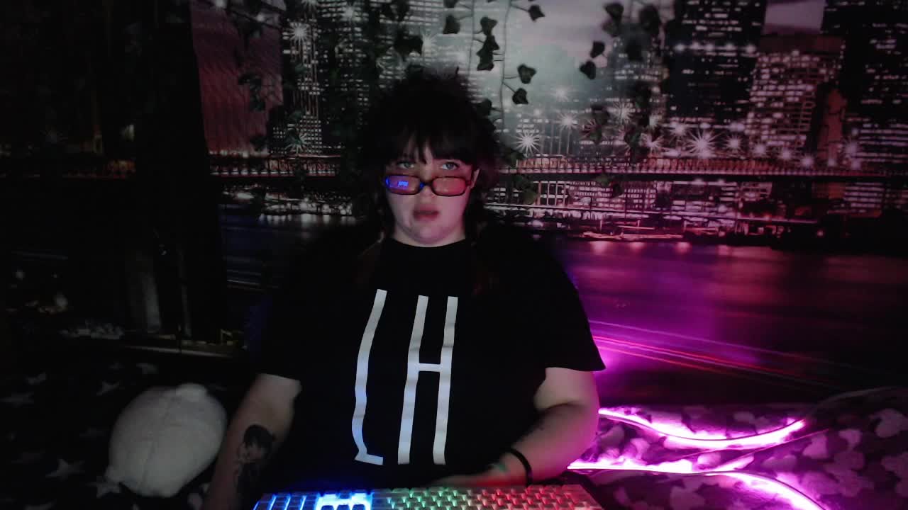 miss-kapriz-love Cam Model Chat October 2, 2025