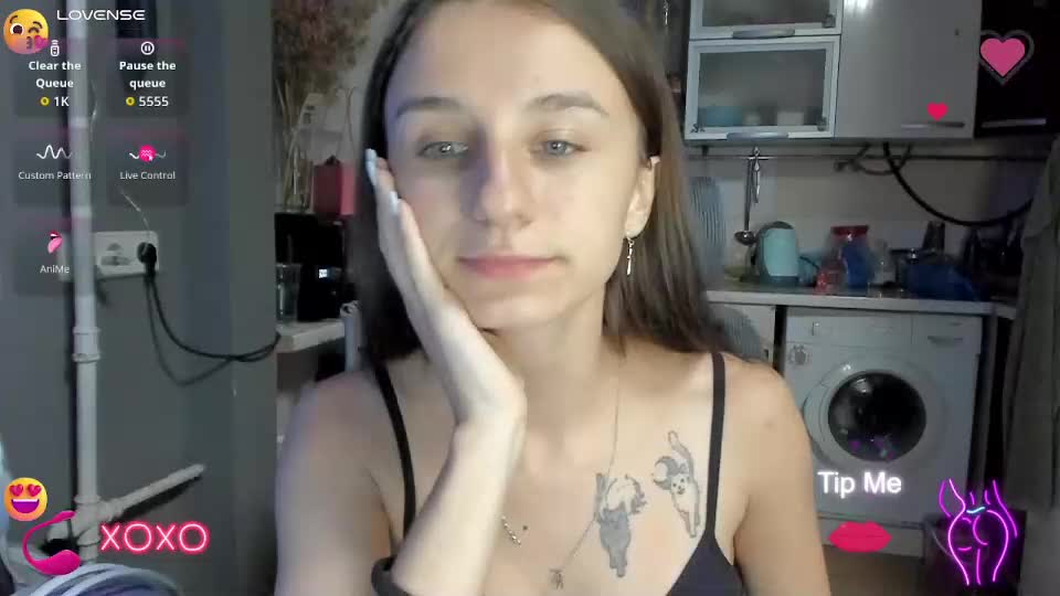 _nika_kik Cam Model Chat October 2, 2025