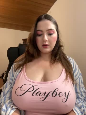 Kamilla_Loop Cam Model Chat October 2, 2025