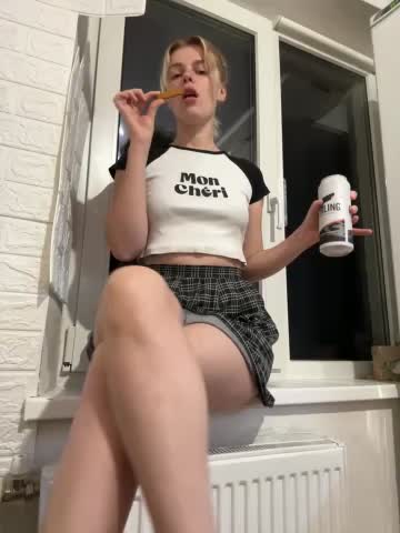 HarrietDart Cam Model Chat October 2, 2025