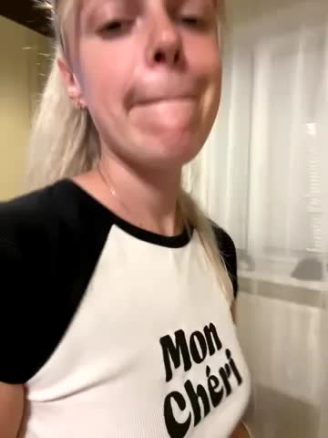 HarrietDart Cam Model Chat October 2, 2025