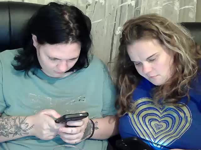 HollyXEva Cam Model Chat October 2, 2025