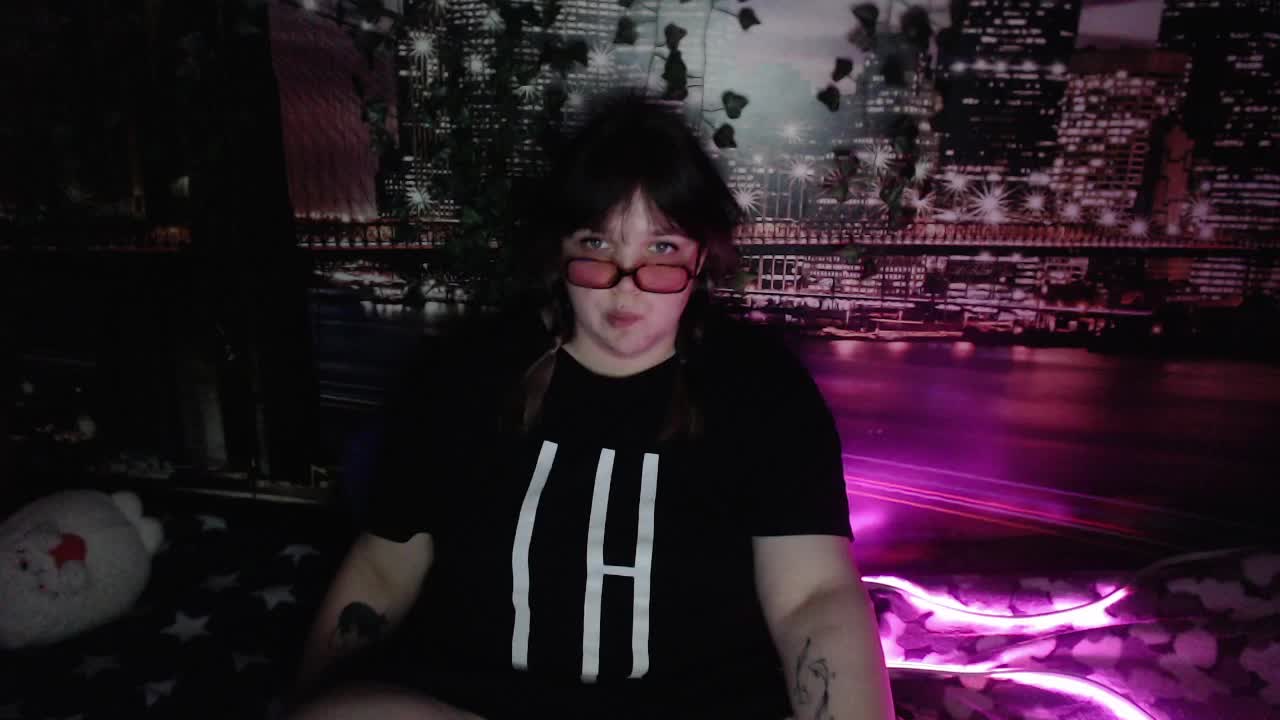 miss-kapriz-love Cam Model Chat October 2, 2025