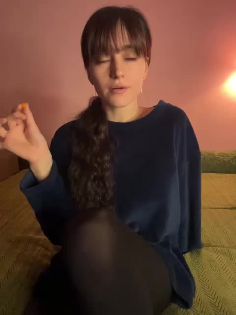 -fatal- Cam Model Chat October 2, 2025