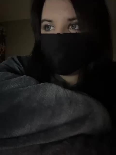 Milena-25 Cam Model Chat October 2, 2025