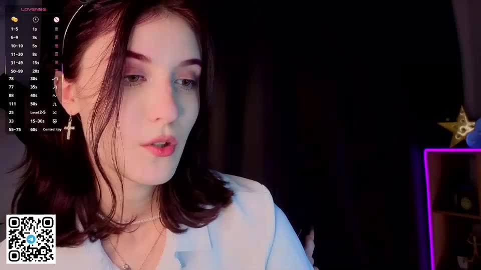 dionneslupe Cam Model Chat October 2, 2025