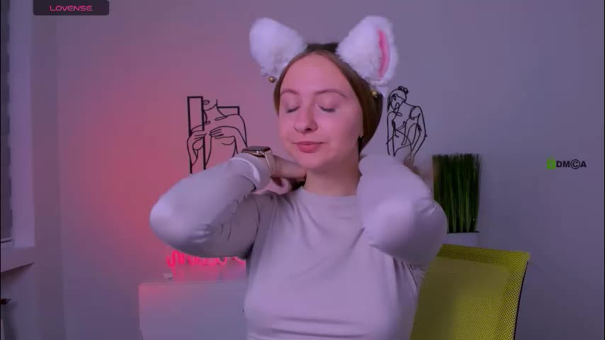 mila_glow Cam Model Chat October 2, 2025