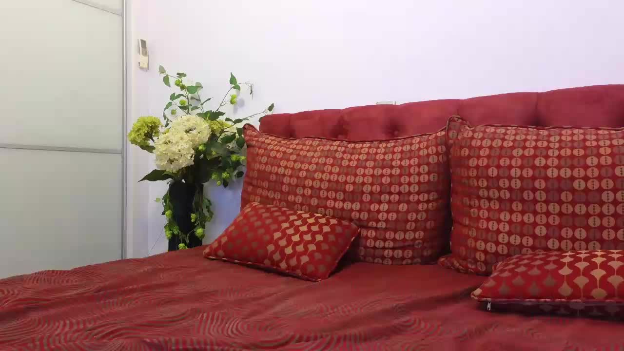 maddalena Cam Model Chat October 2, 2025