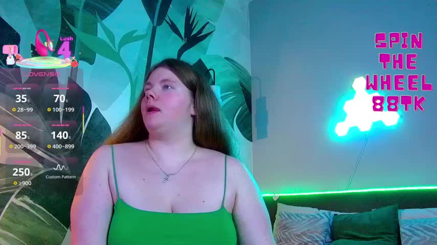 RubyValen Cam Model Chat October 2, 2025