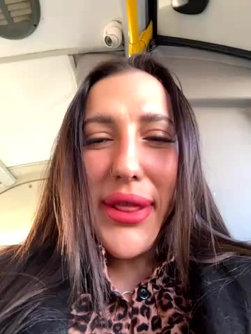 AleksandraRich Cam Model Chat October 2, 2025