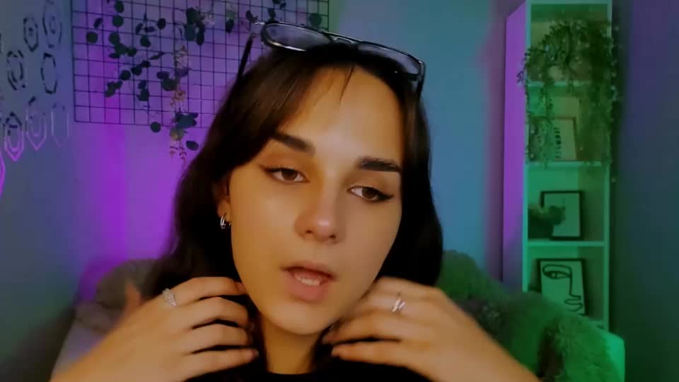 ariana_ross7 Cam Model Chat October 2, 2025