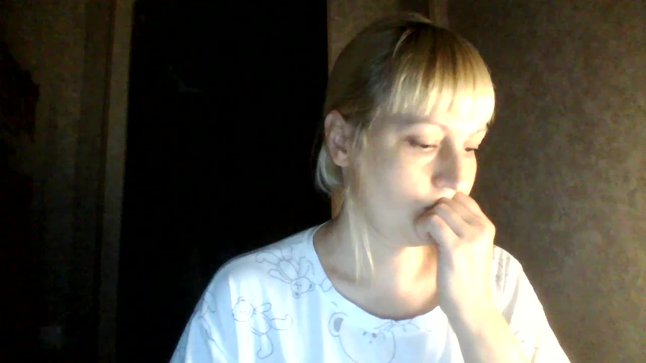 krisss2016 Cam Model Chat October 2, 2025