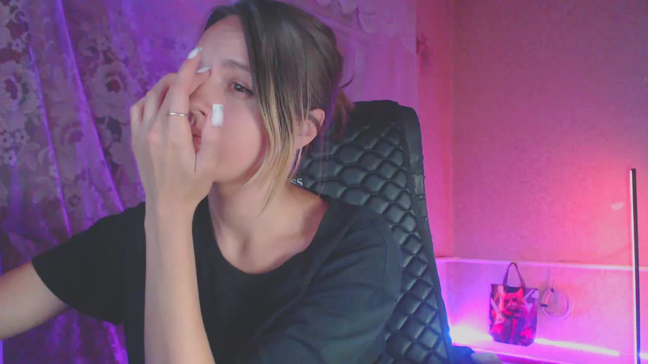 Babymuro4ka Cam Model Chat October 2, 2025