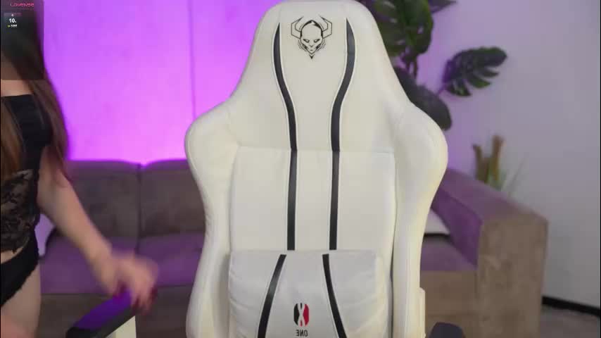 bright_diamonds_054 Cam Model Chat October 2, 2025