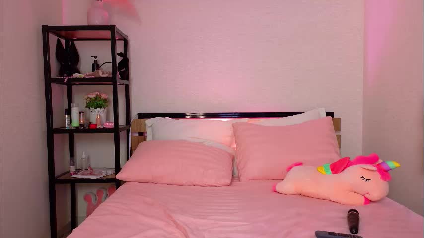 lovely_poppy Cam Model Chat October 2, 2025