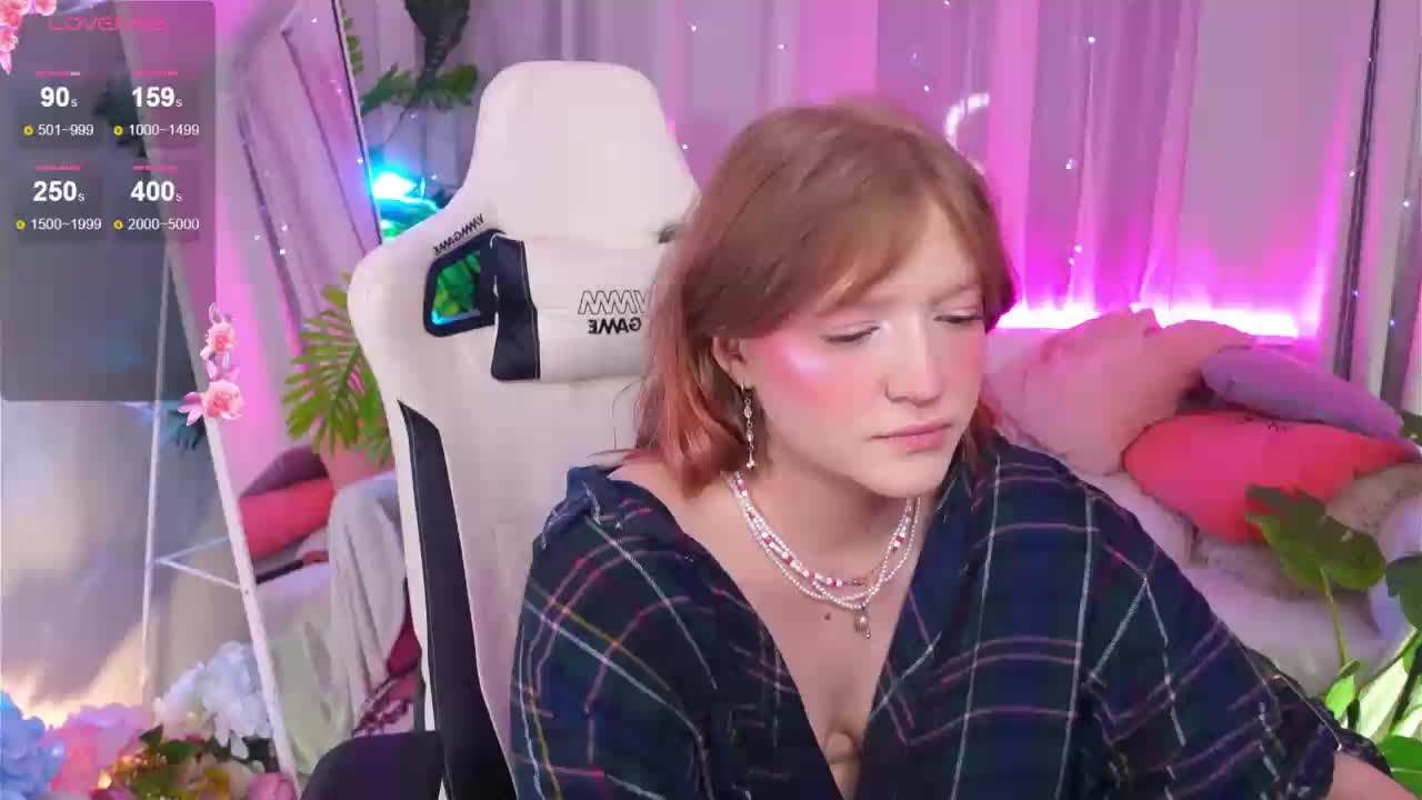 CrazyWine Cam Model Chat October 2, 2025