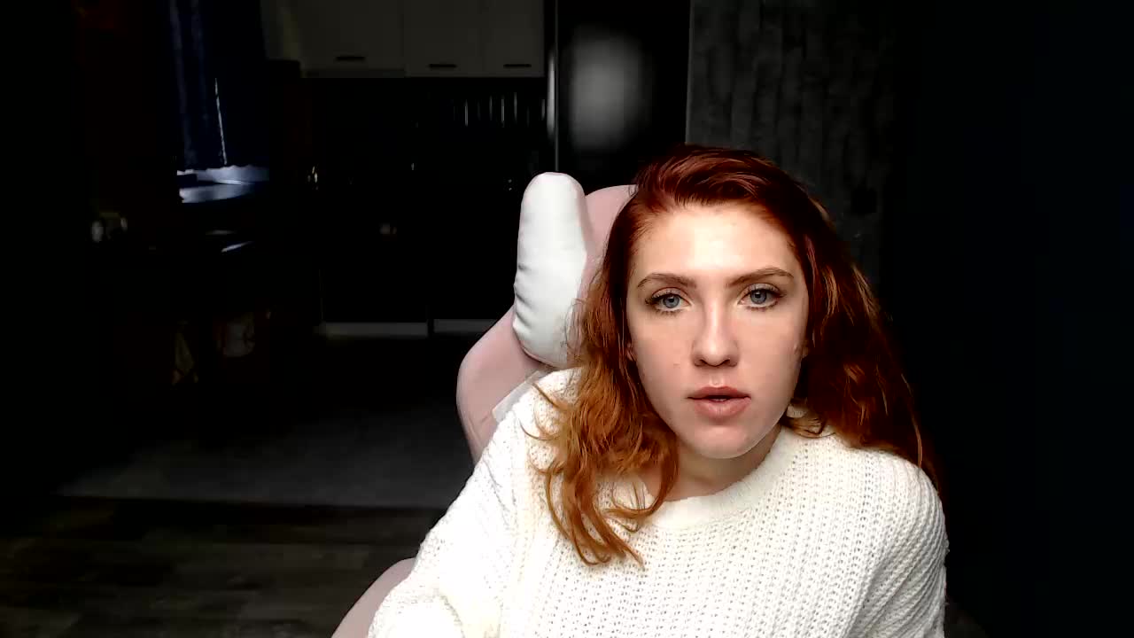 Reginasmilee Cam Model Chat October 2, 2025