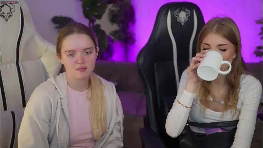 kira0541 Cam Model Chat October 2, 2025