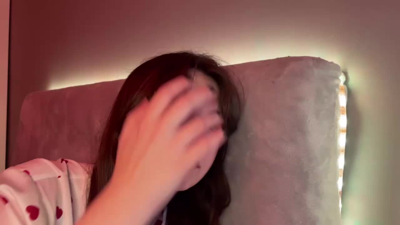 AlisaRichGold Cam Model Chat October 2, 2025