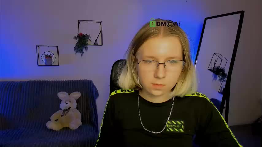 gloria_bubble Cam Model Chat October 2, 2025