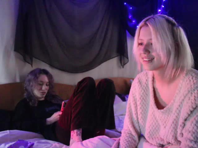 Nagito_Komaeda Cam Model Chat October 2, 2025