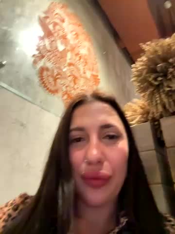 AleksandraRich Cam Model Chat October 2, 2025