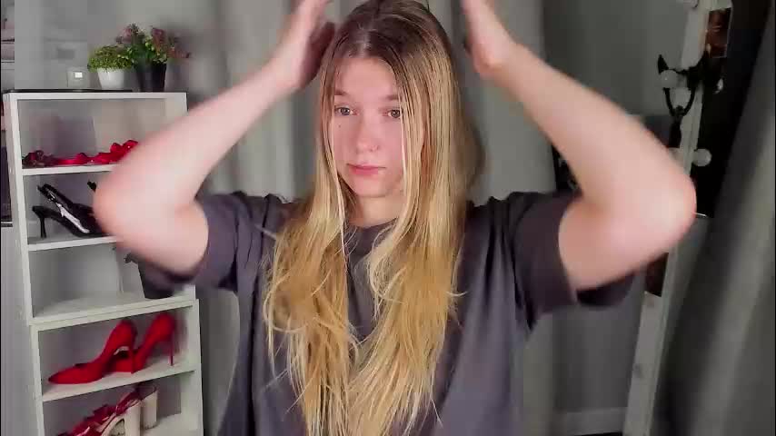 rebecca_____ Cam Model Chat October 2, 2025