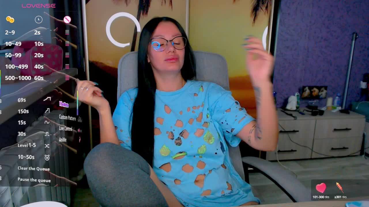 goldenwitchx Cam Model Chat October 2, 2025