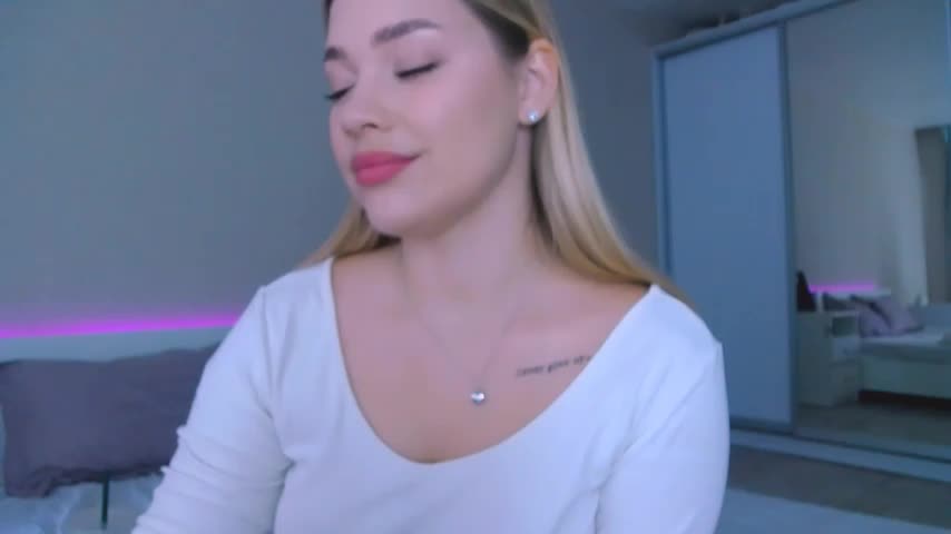 DIANAxxxDIAMOND Cam Model Chat October 2, 2025