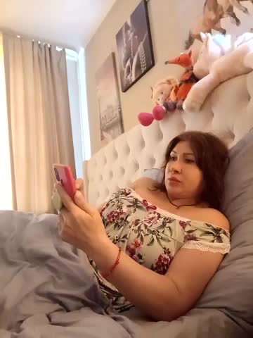 ROXOLANAA_SEXY Cam Model Chat October 2, 2025