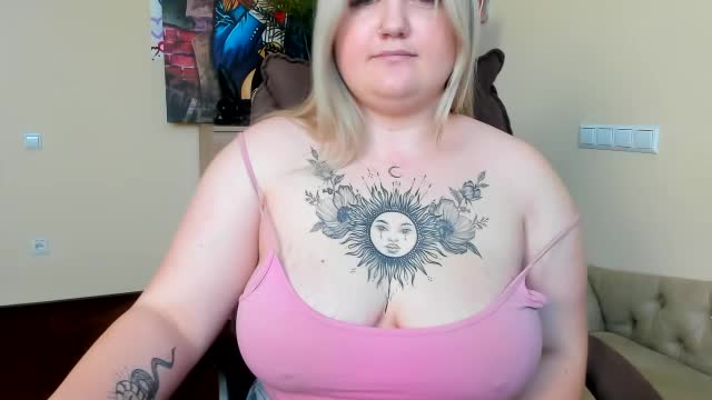 Doliss Cam Model Chat October 2, 2025