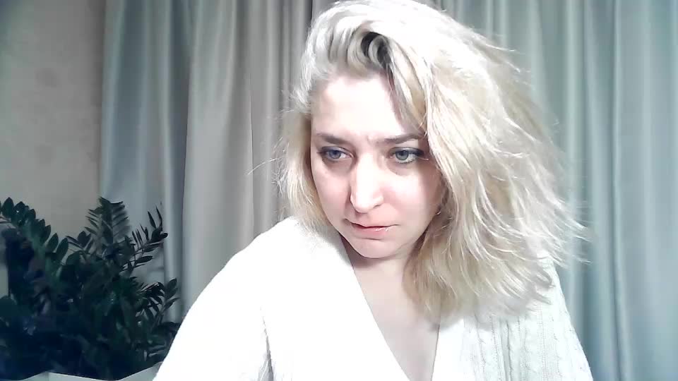 KickaIricka Cam Model Chat October 2, 2025
