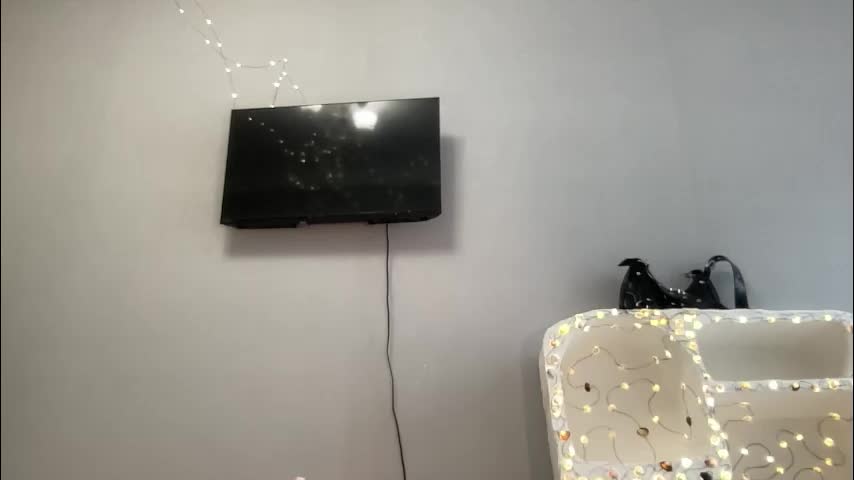 wonderland_stia Cam Model Chat October 2, 2025