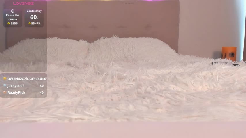 imMolly11 Cam Model Chat October 2, 2025