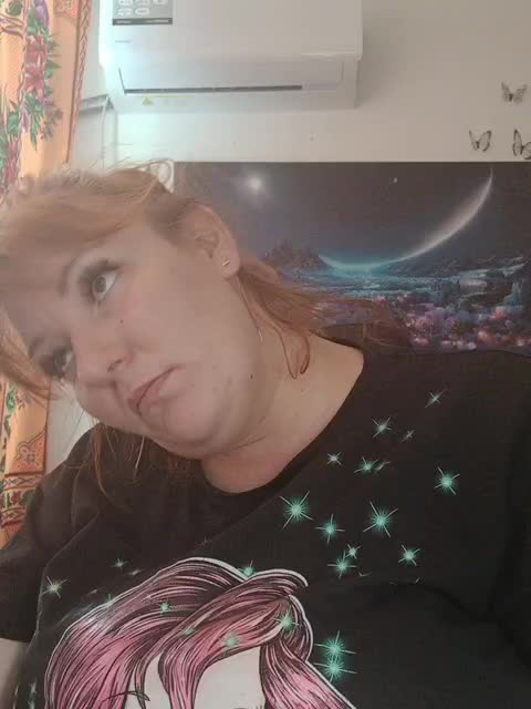 MiaLovely Cam Model Chat October 2, 2025