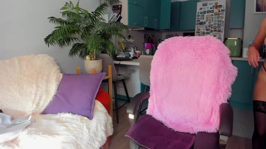 ChristinaGlory Cam Model Chat October 2, 2025