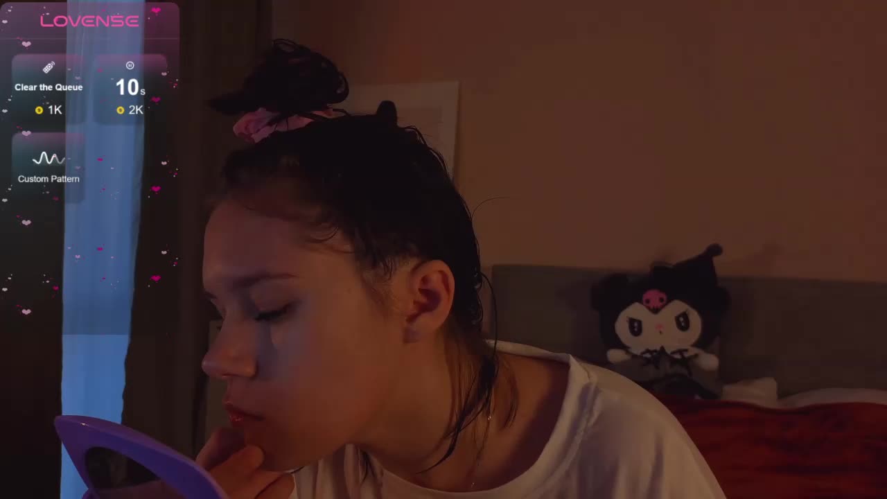 MiaLuw Cam Model Chat October 2, 2025