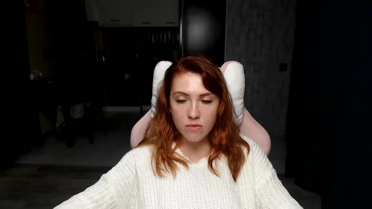 Regimasmile Cam Model Chat October 2, 2025