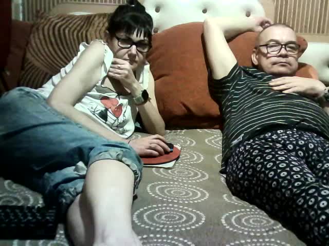 coupleofcoolx Cam Model Chat October 2, 2025